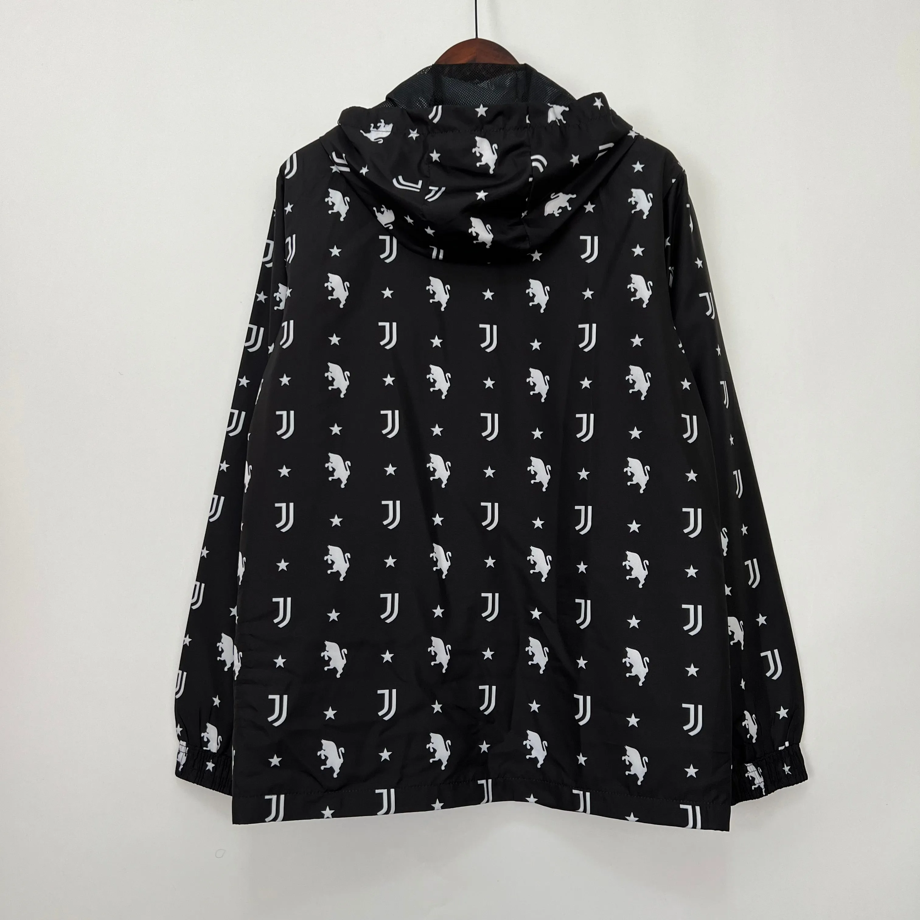 23/24 windbreaker Juventus S-XXL